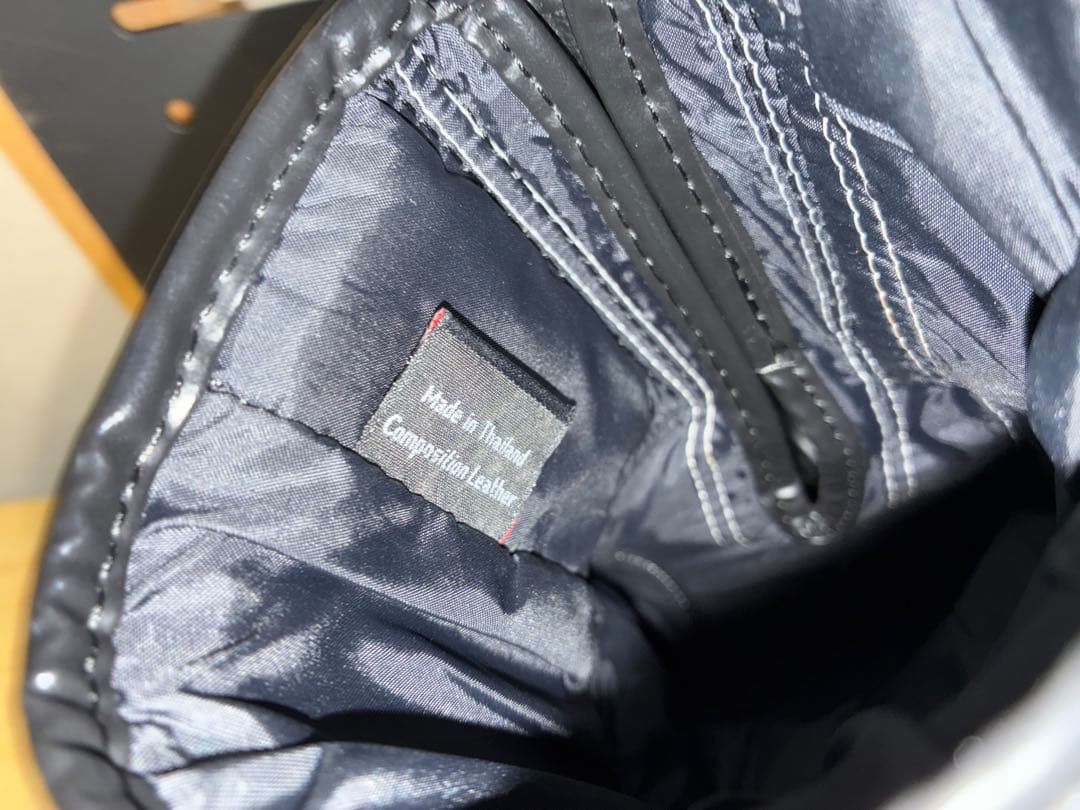 TWINS ボクシンググローブ 16 oz SPECIAL