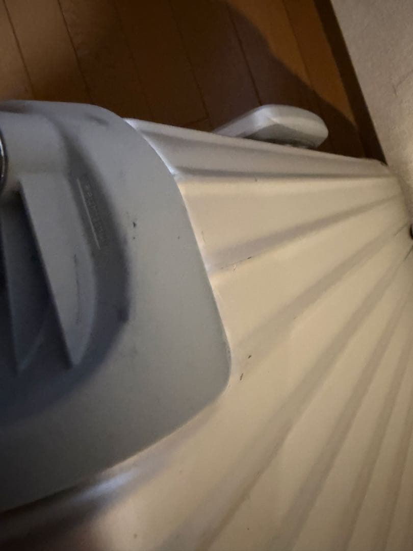 リモワ　トパーズ　Rimowa Topas 機内持ち込み 32L 4輪