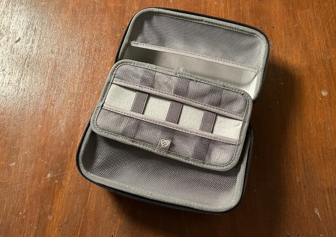 アトモス ATOMOS ニンジャNINJA V＋(プラス)モニター 1TSSD付