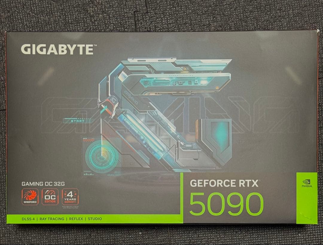 GIGABYTE RTX 5090 GAMING 基板（PCB）なし