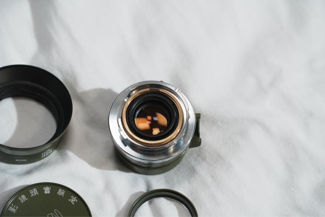 LIGHT LENS LAB 35mm F2 周八枚 オリーブ