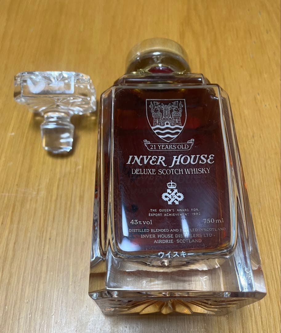 インバーハウスデラックス21年 スコッチウイスキー 750ml 替栓・外箱付