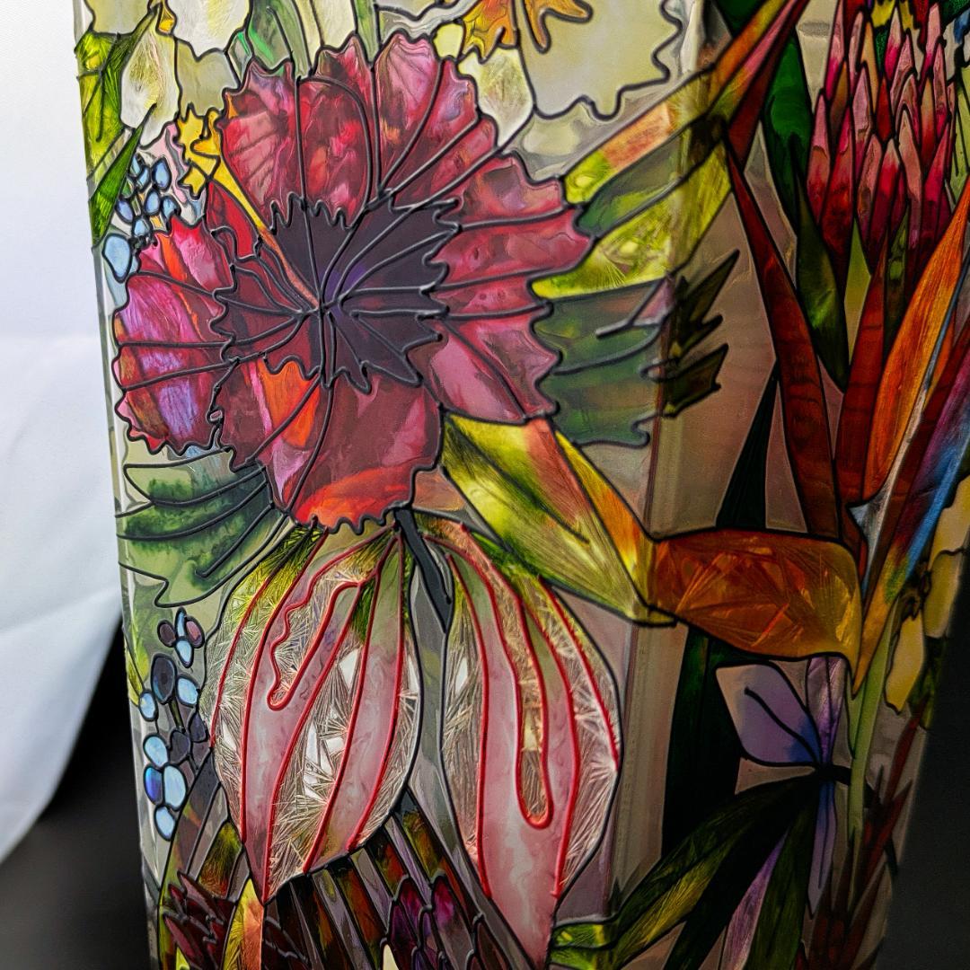廃盤Amia製 手描き花柄ガラス花瓶 ステンドグラス風 明るいインテリアに