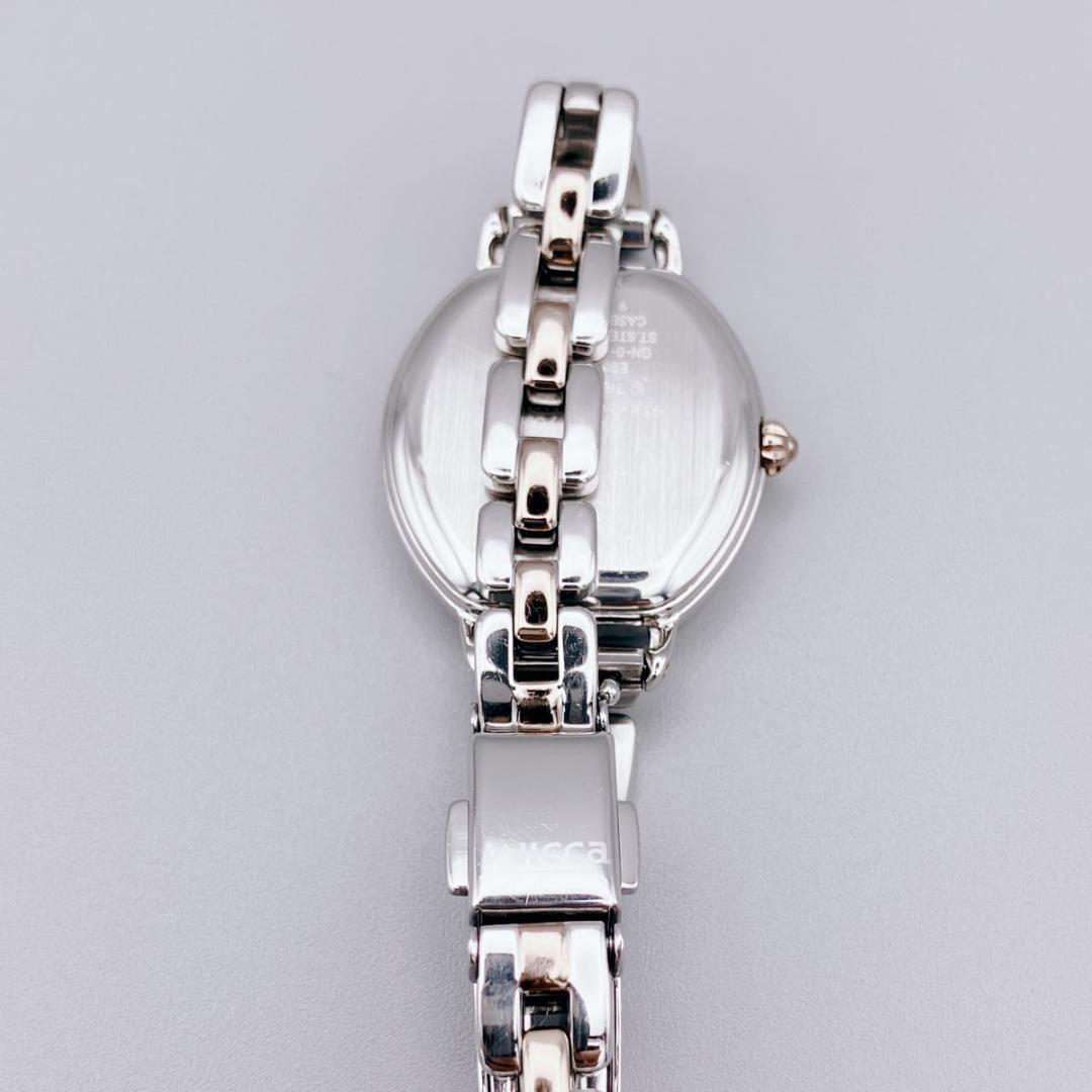 【極美品】Wicca ハローキティ　４５周年モデル レディース　ソーラー　稼働