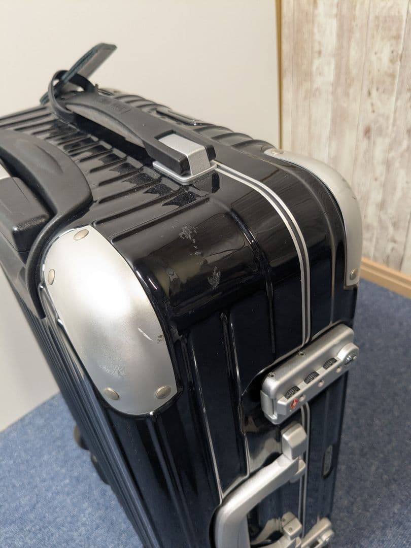 リモワ リンボ 32L 2輪 マットブラック 機内持込 TSA