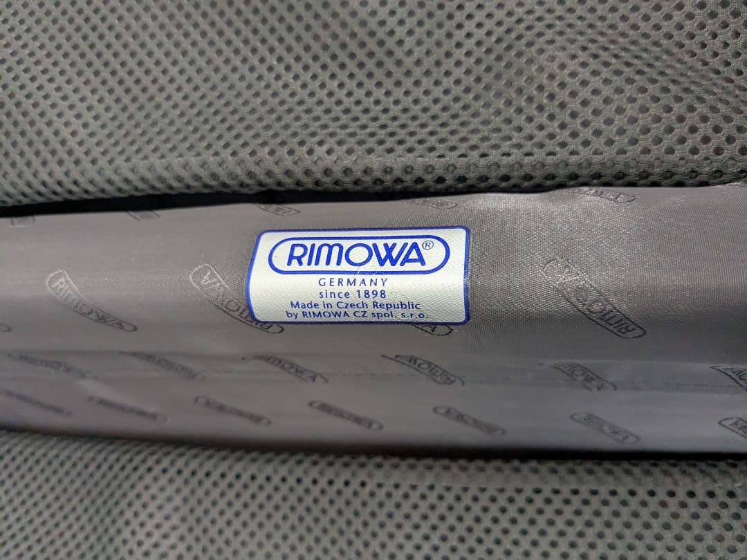 リモワ リンボ 32L 2輪 マットブラック 機内持込 TSA