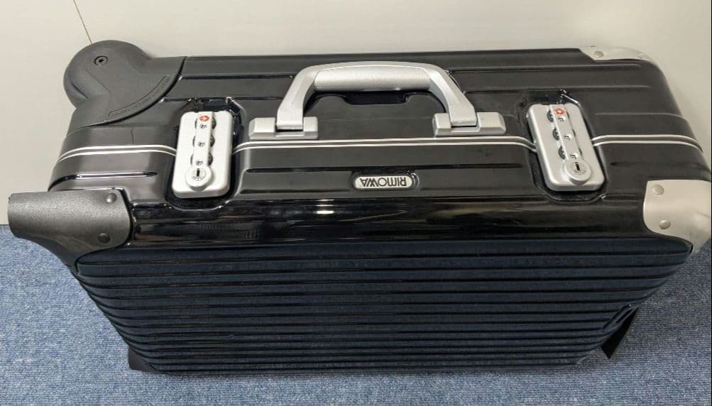 リモワ リンボ 32L 2輪 マットブラック 機内持込 TSA