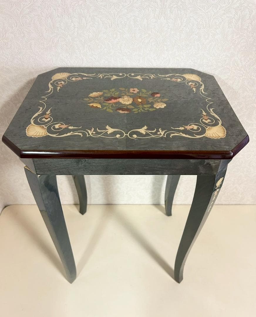 【状態良好】サイドテーブル オルゴール内蔵 猫脚 花柄インレイ 木製テーブル