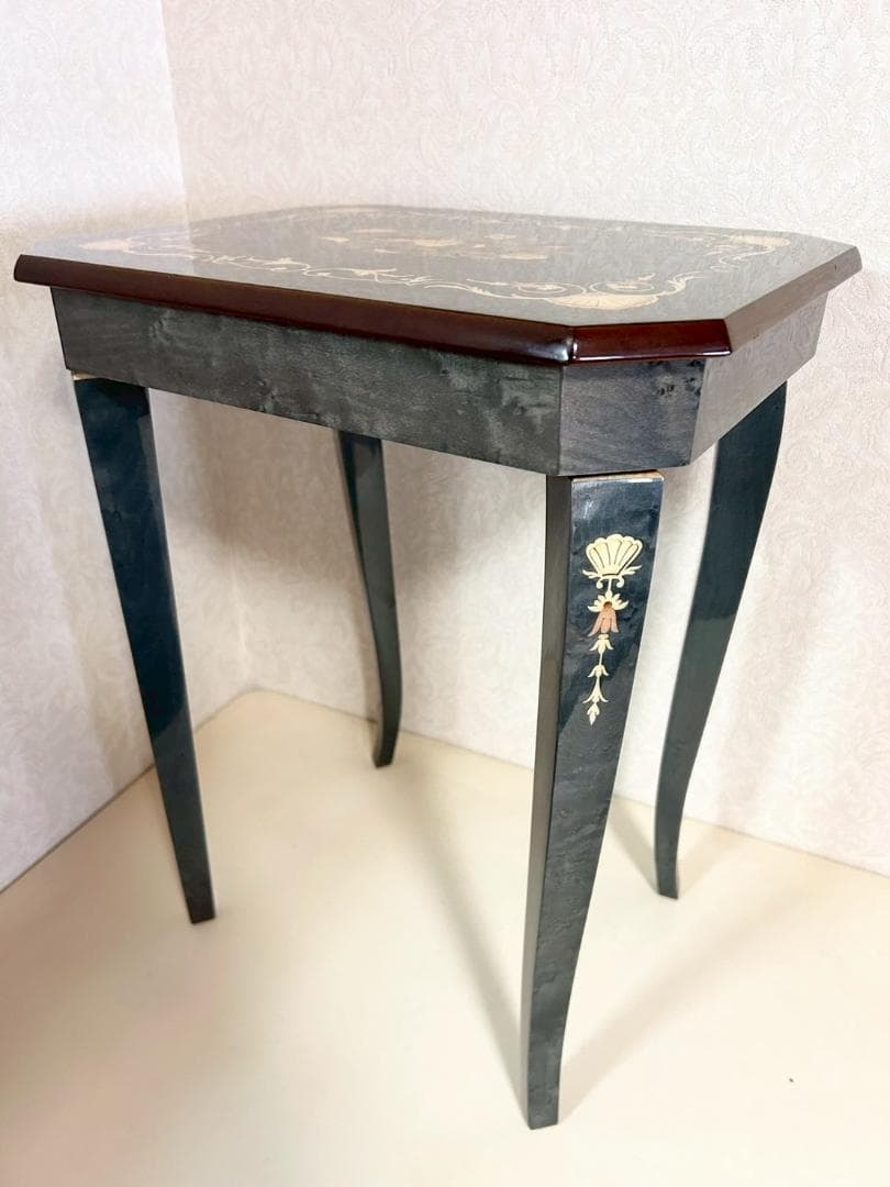 【状態良好】サイドテーブル オルゴール内蔵 猫脚 花柄インレイ 木製テーブル