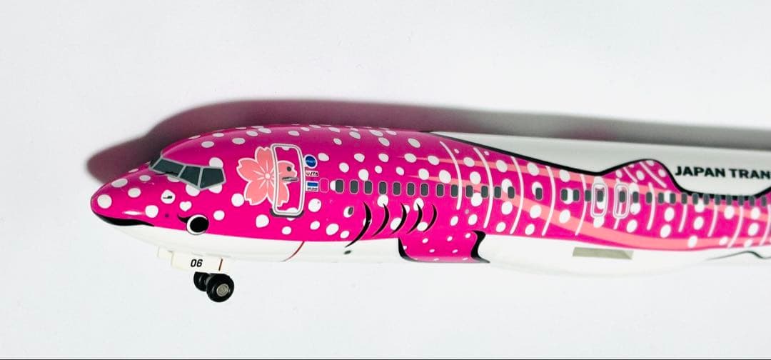 JALUX 1/130 B737-800 JTA さくらジンベエ