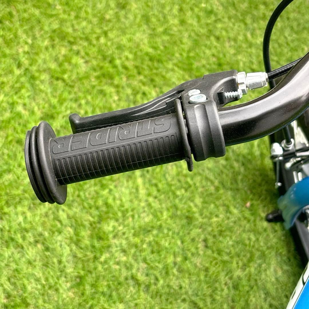 美品 ストライダー 14X ブルー STRIDER 14x バランスバイク 青