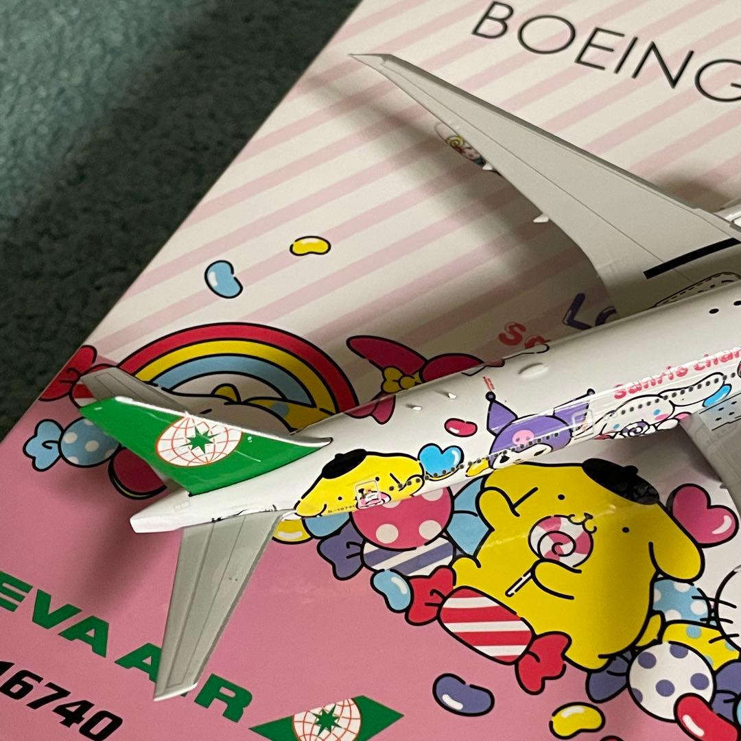 EVA AIR エバー航空 777-300ER ハローキティ LOLLY PH