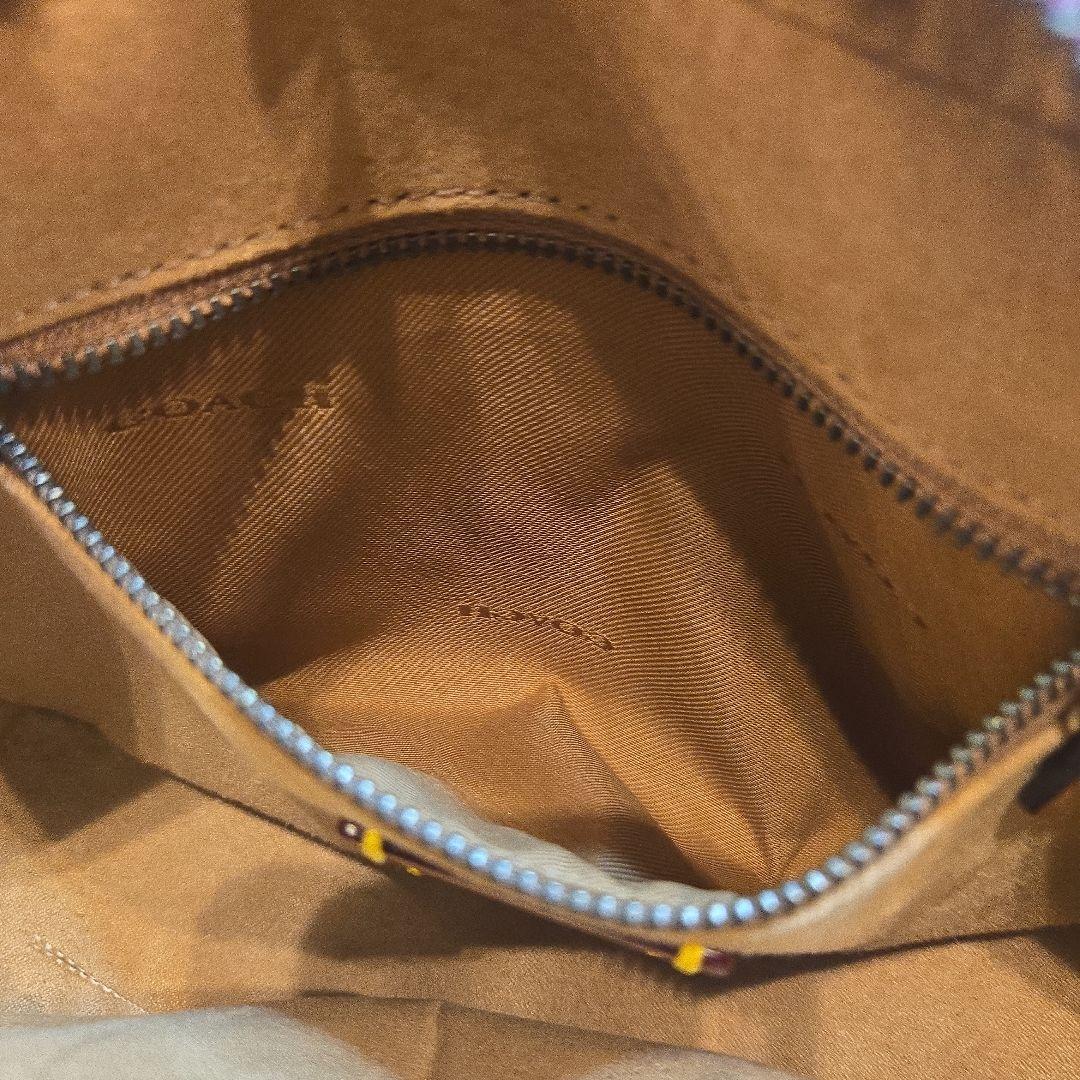 COACH パープルレザーショルダーバッグ