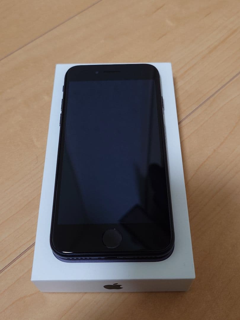 【新品品質/即発送】iPhone SE 第3世代 100% 64GB SIMフリ