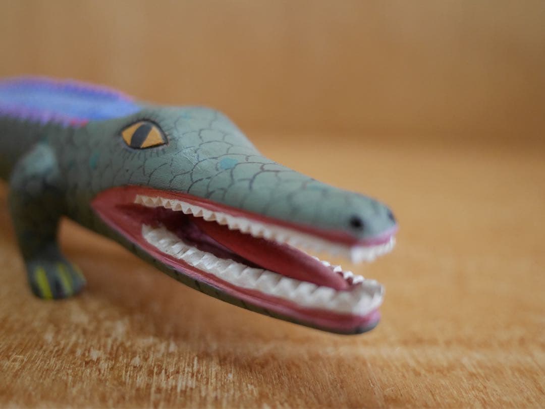 OAXACAN WOOD CARVING オアハカンウッドカービング　ワニ