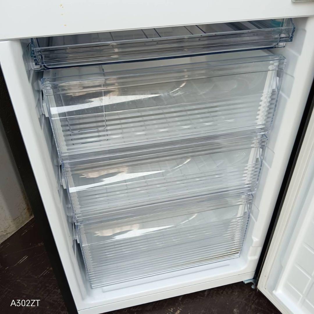 A302★2019年製★シャープ　冷蔵庫　大型　ブラウン茶色　プラズマクラスター