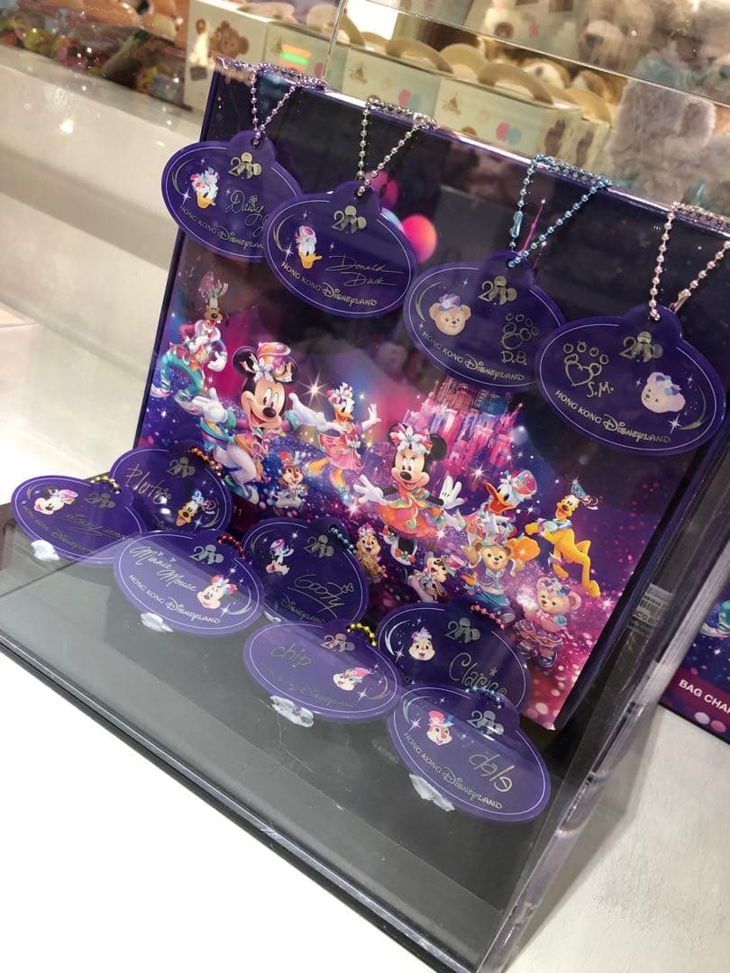 【未開封】香港ディズニー20周年記念 バッグチャーム 11個セット ネームタグ