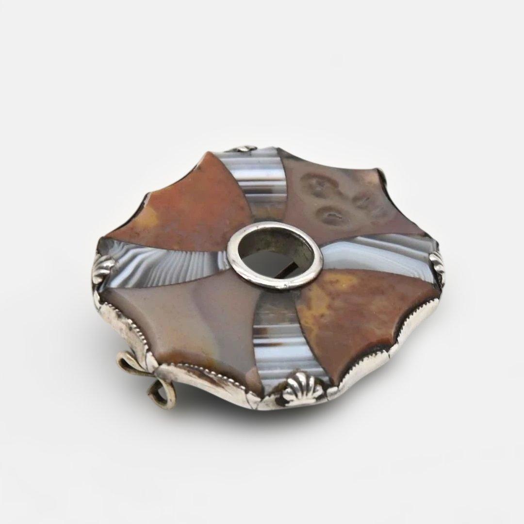 スコティッシュブローチ　平型　s0087