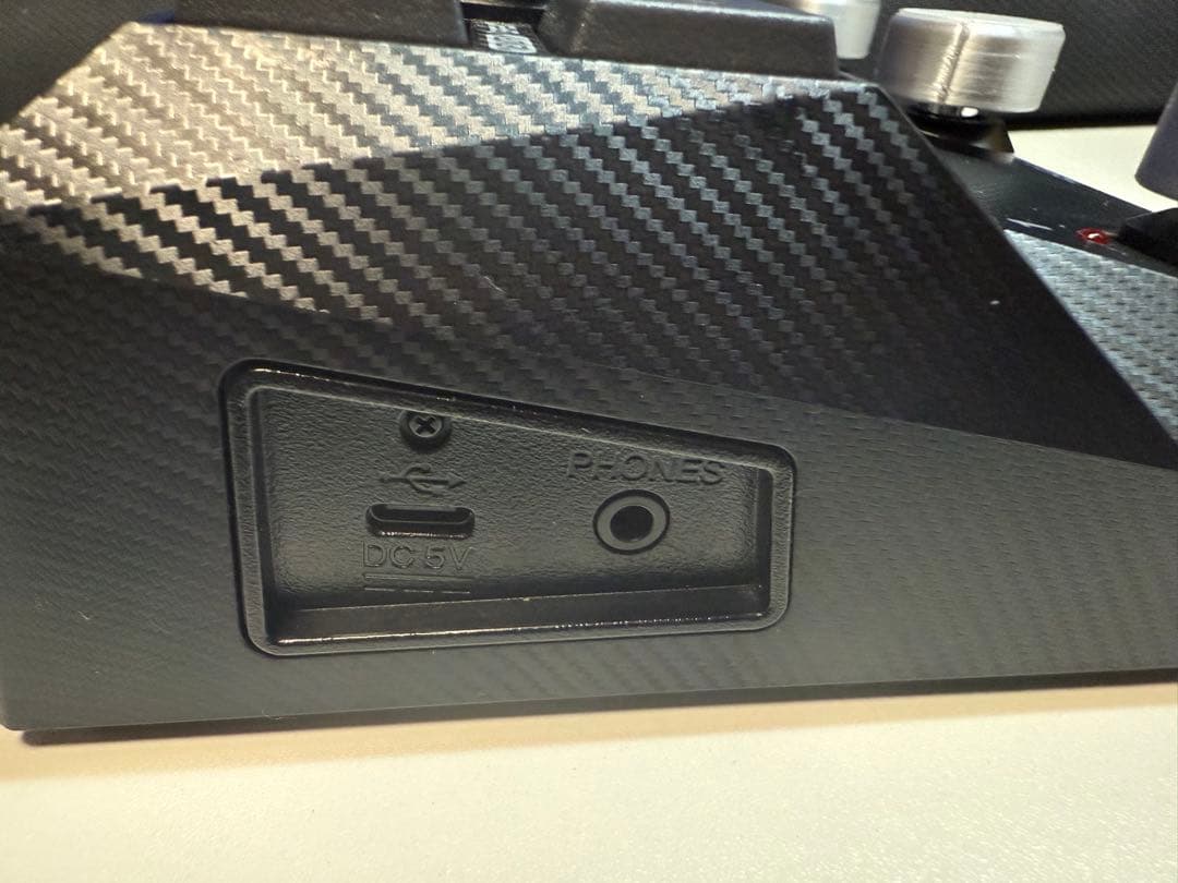 ZOOM G2 FOUR マルチエフェクター 外箱あり フットスイッチ付き