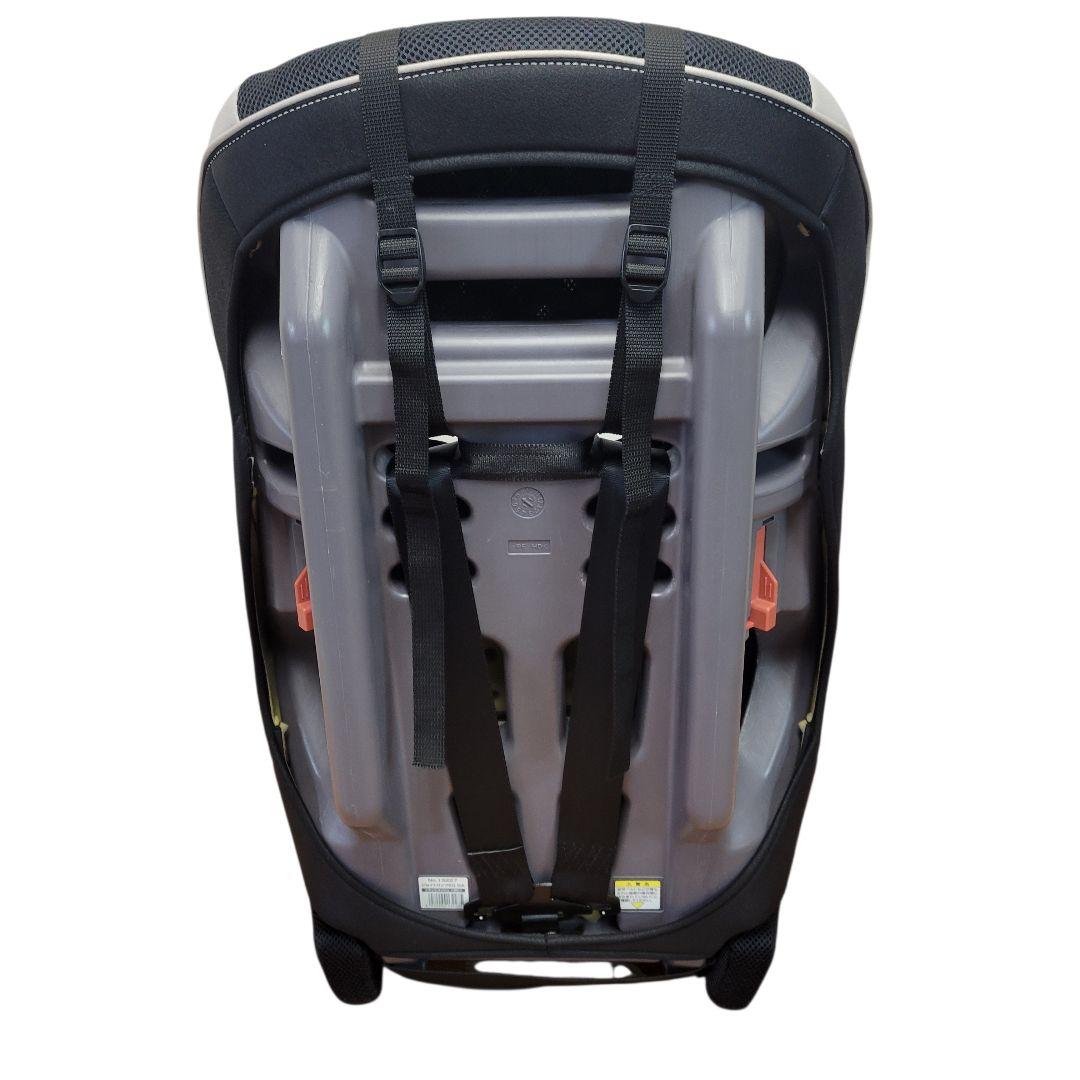 【クリーニング済】Combi コンビ チャイルドシート ジョリトリップEG GA