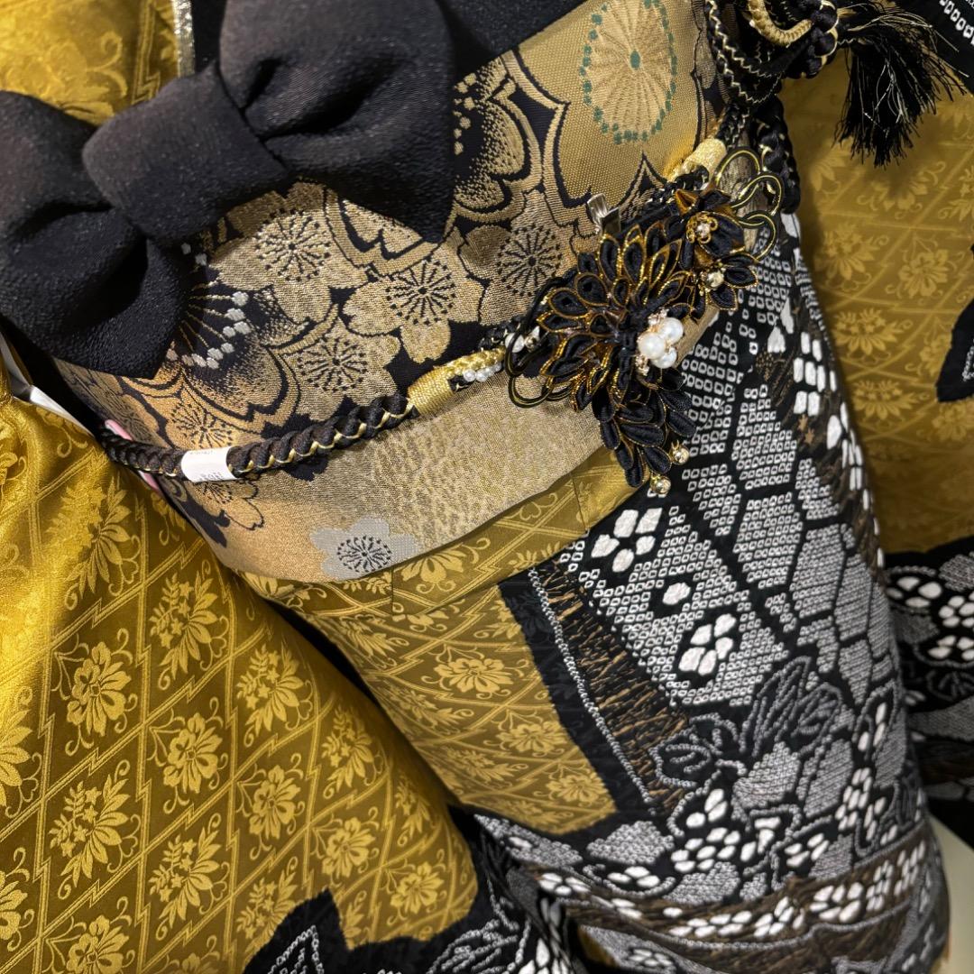 美品　地紋　熨斗　手絞り　金彩　逸品　振袖　フルセット 振り袖