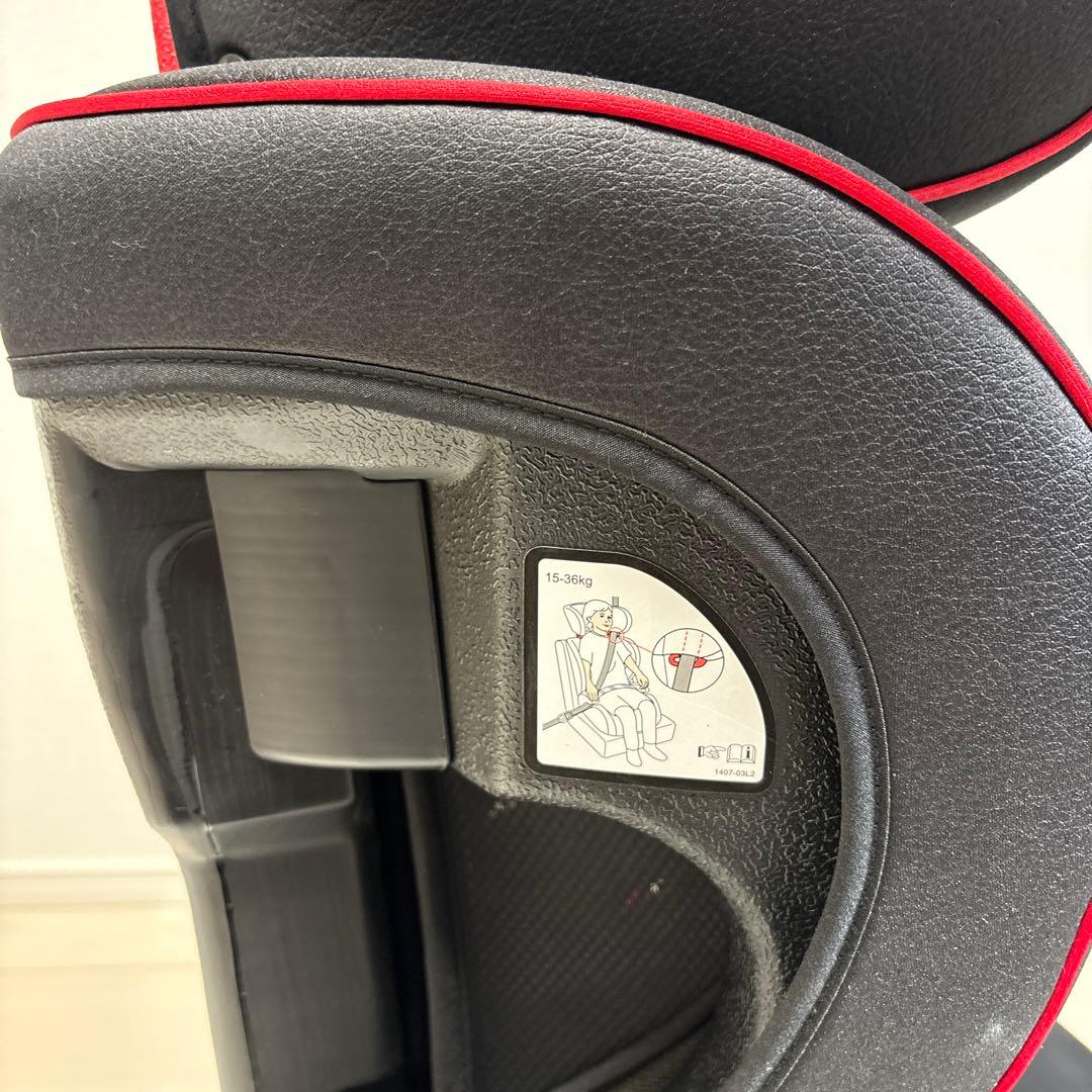 RECARO レカロ ジュニアシート　ブラック×レッド