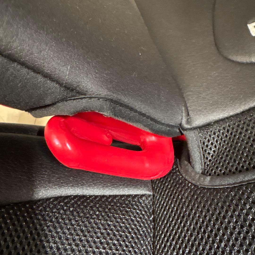 RECARO レカロ ジュニアシート　ブラック×レッド