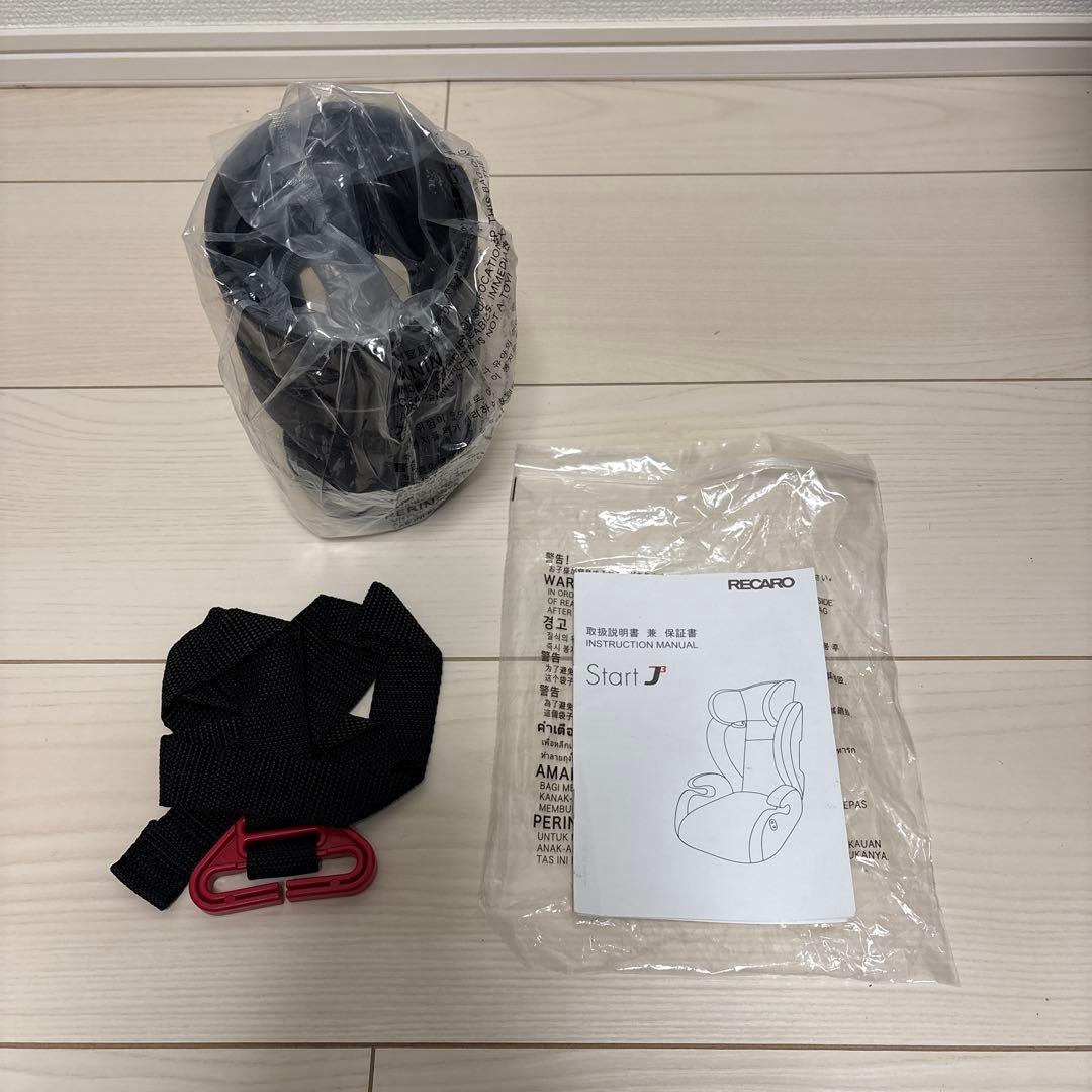 RECARO レカロ ジュニアシート　ブラック×レッド