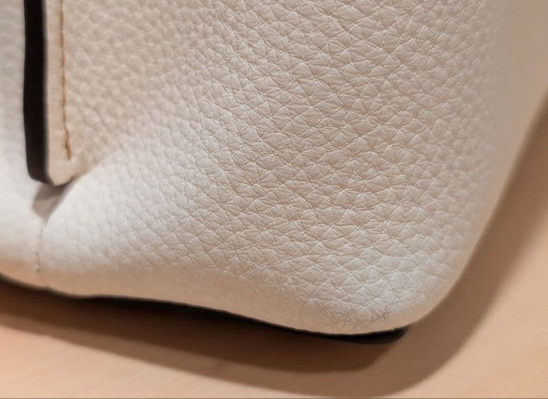 【美品人気モデル】COACH ウィロウショルダーバッグ　ホワイト