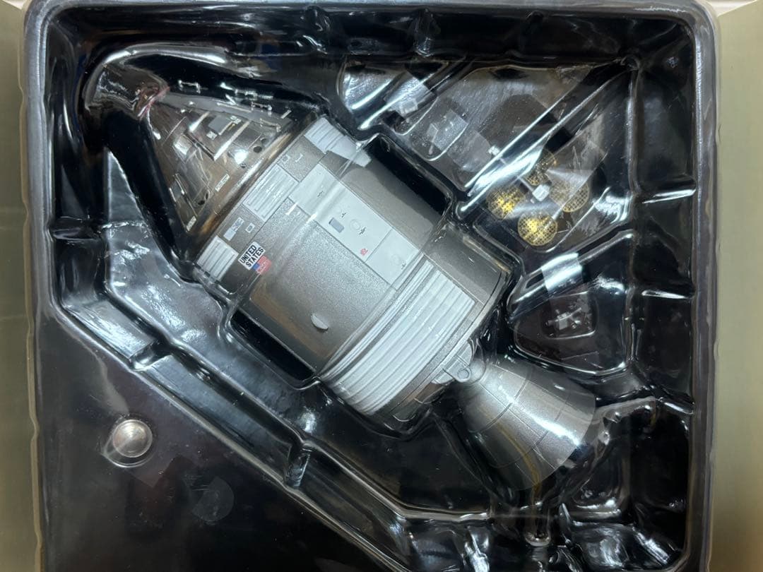 ドラゴン 1/72 NASA アポロ7号 CSM（司令船/機械船) 完成品