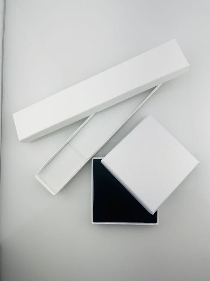 PT天然ダイヤモンドピアス 計0.6ct 中央宝石研究所 ソーティング付き