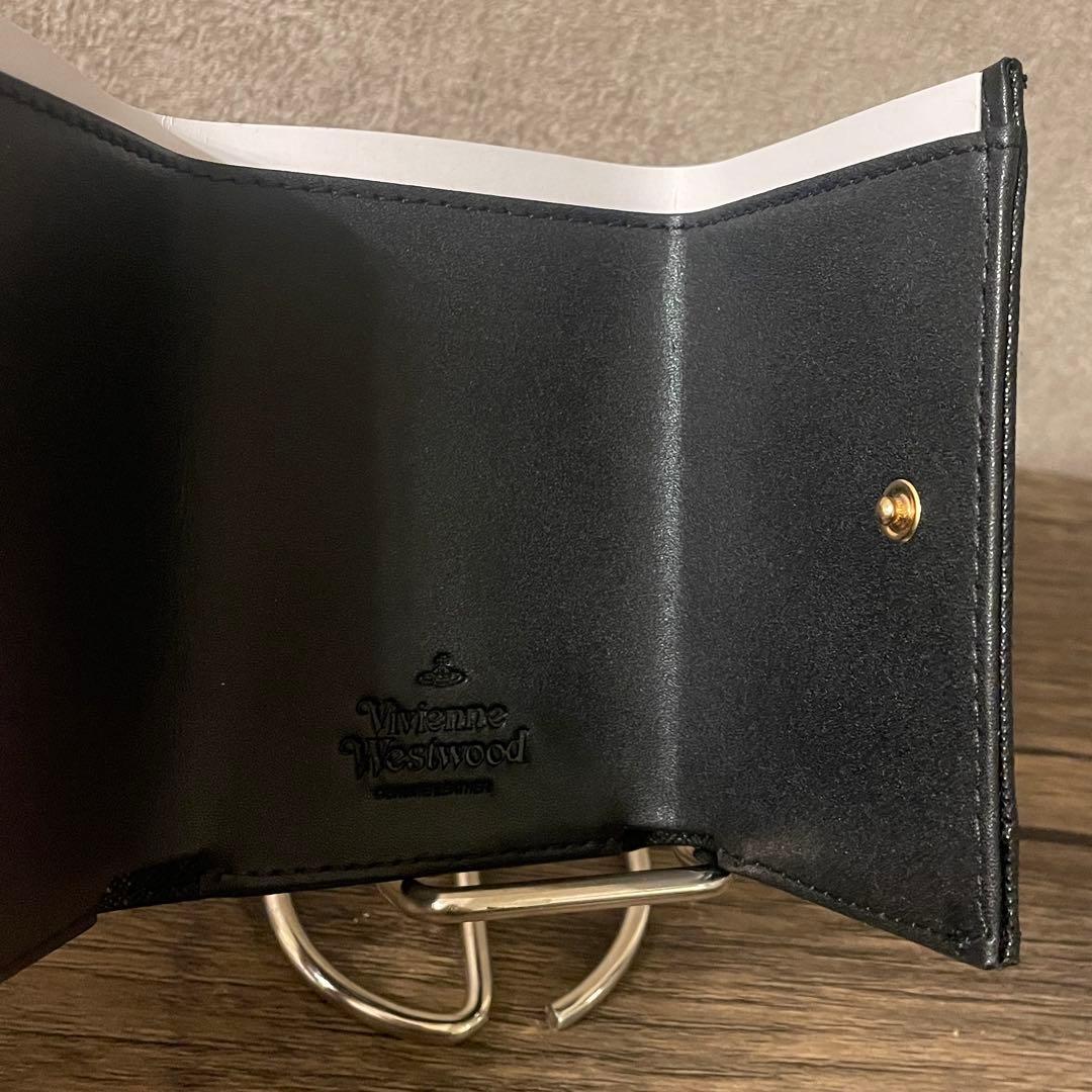 【新品未使用】VivienneWestwood 三つ折り財布 ブラック 大人気