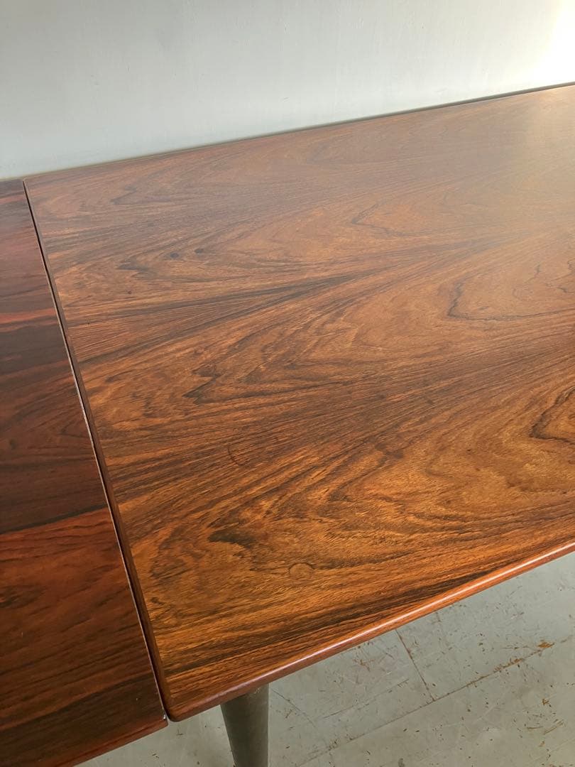 Sone Ryuichi　北欧デンマーク　ダイニングテーブル　ローズウッド