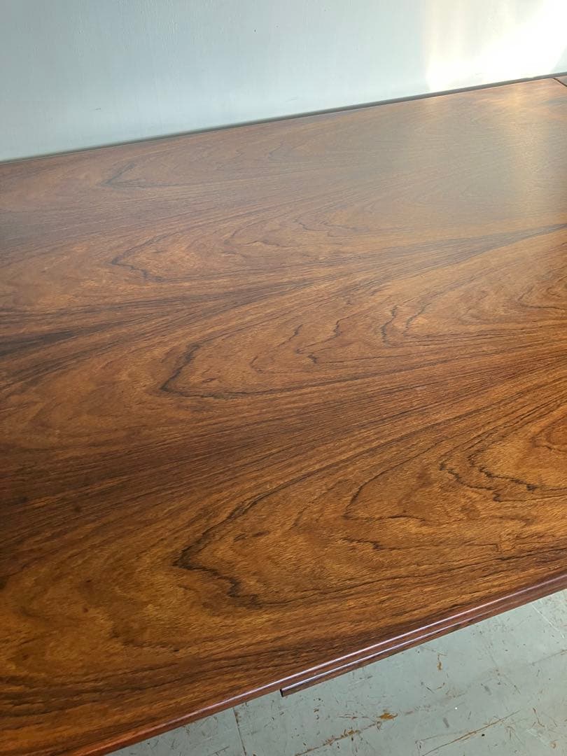 Sone Ryuichi　北欧デンマーク　ダイニングテーブル　ローズウッド