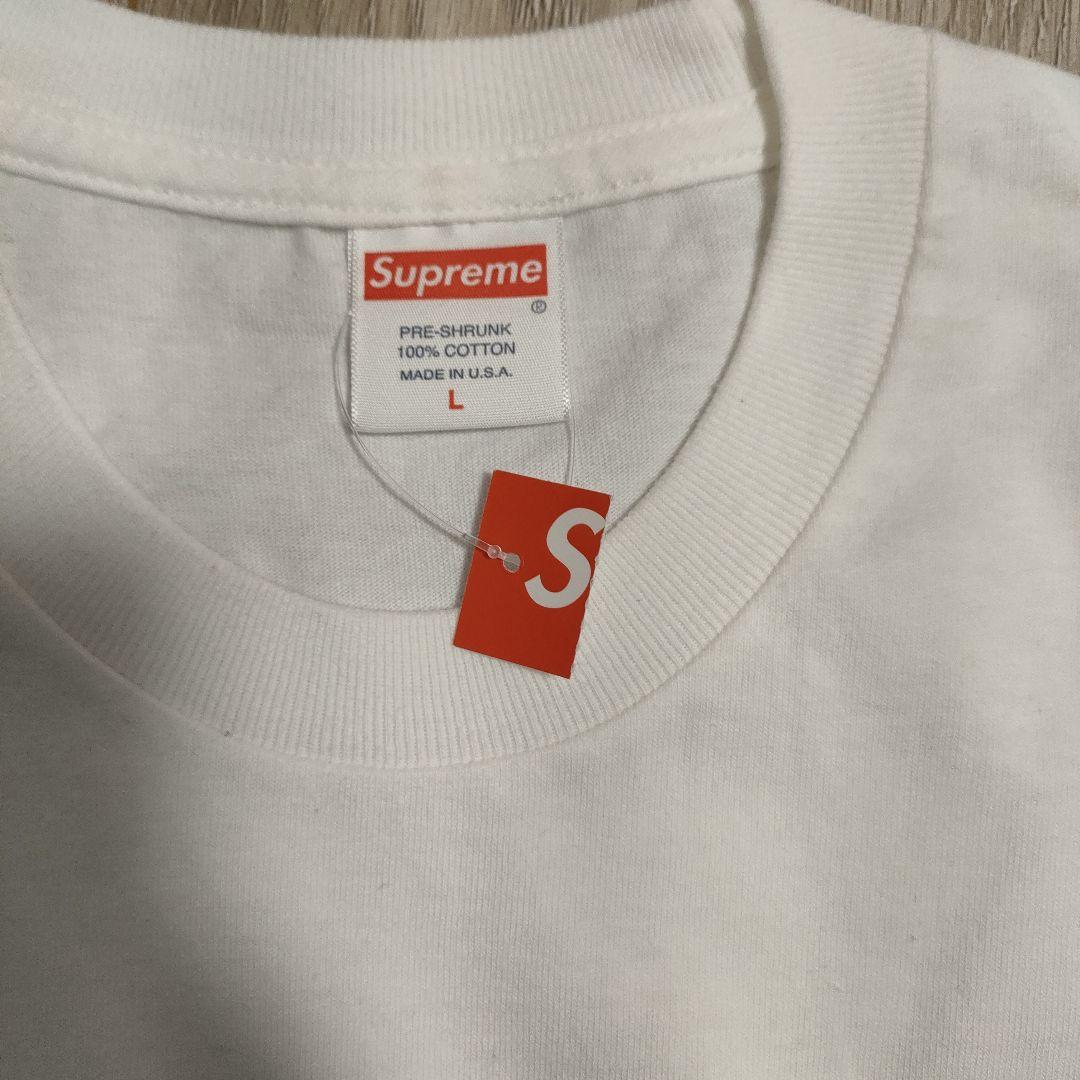 Supreme　Tシャツ