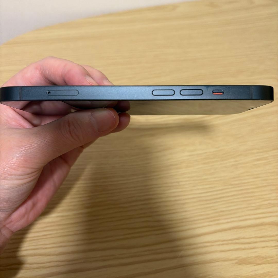 Apple iPhone 13 本体　ミッドナイト　バッテリー最大容量86%