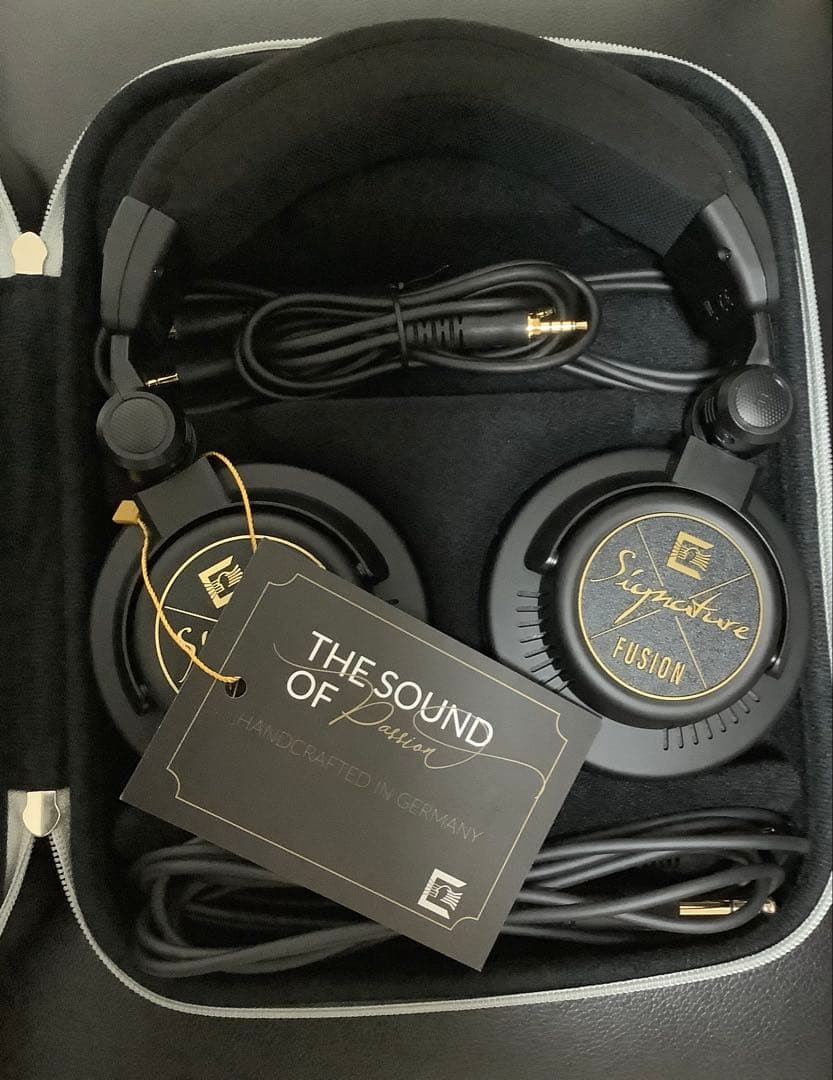 ヘッドホン Ultrasone Signature Fusion open back