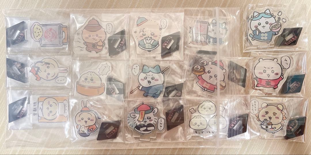 【激レア】ちいかわ飯店 アクリルスタンド アクスタ ガチャ