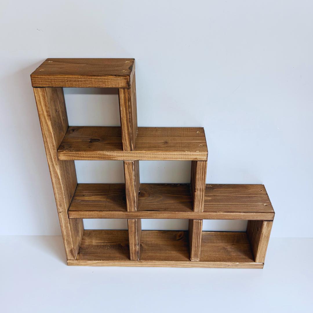 【2個セット】かいだんシェルフ／木製ディスプレイ棚　什器にも◎