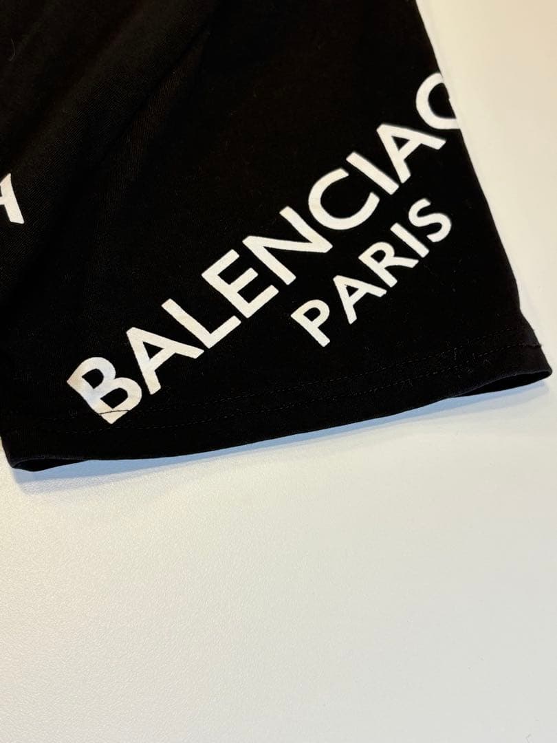 年始セール！BALENCIAGA PARIS ロゴ Tシャツ Lサイズ