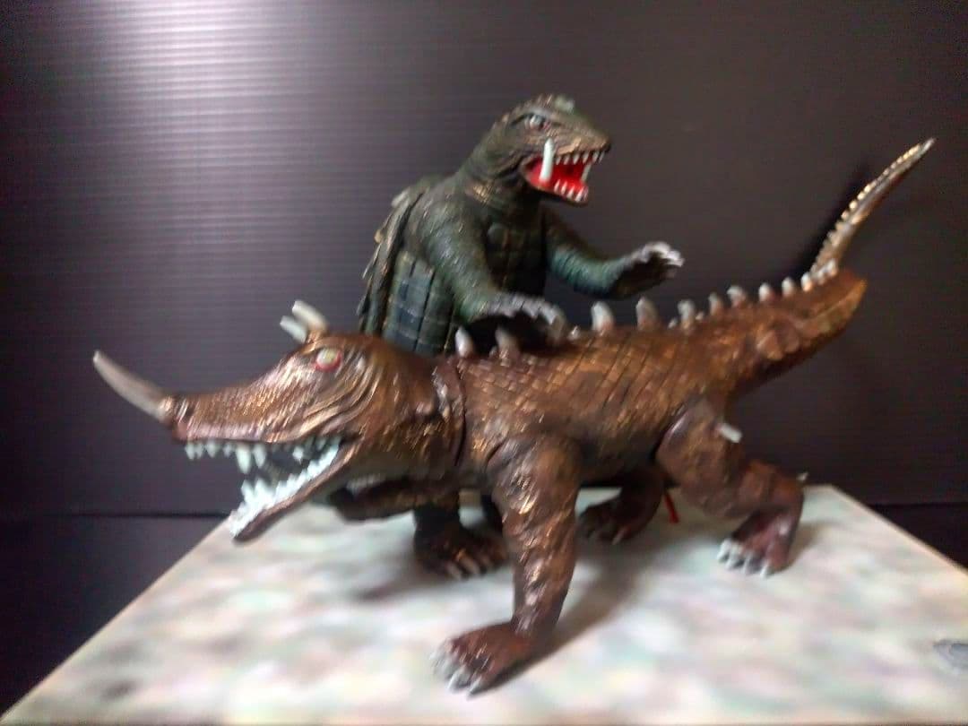 ガメラ対バルゴン