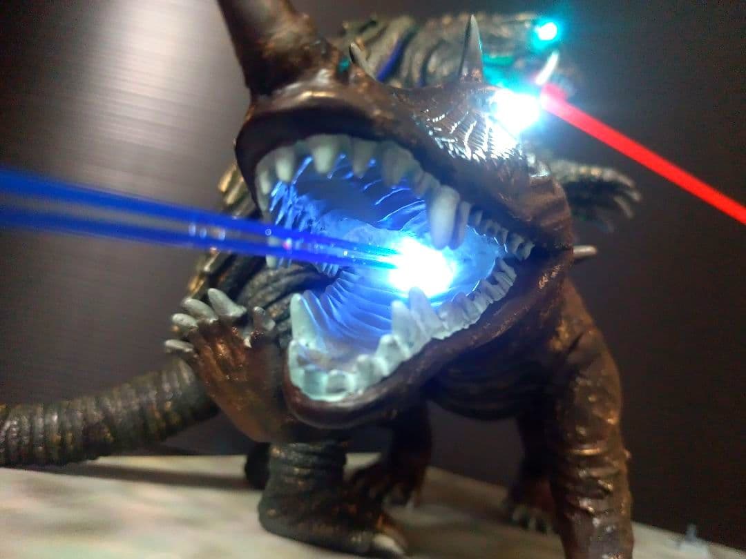 ガメラ対バルゴン