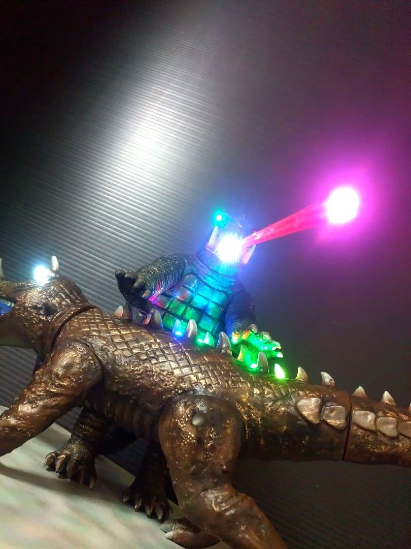 ガメラ対バルゴン