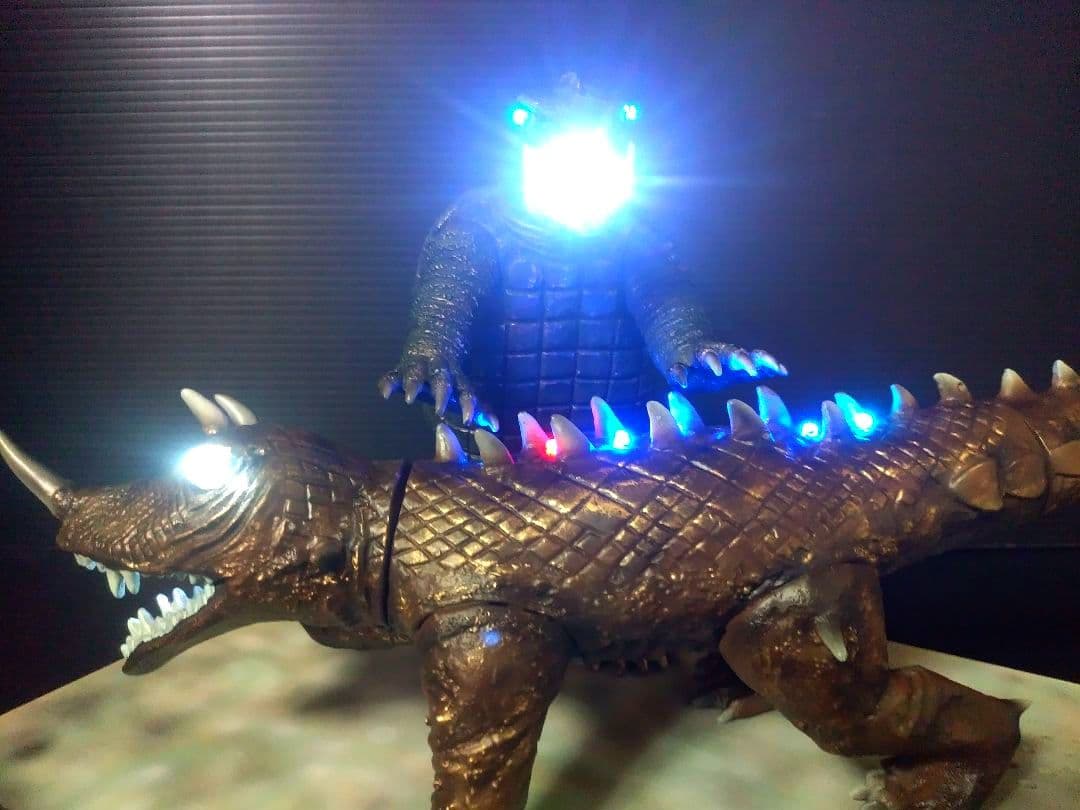 ガメラ対バルゴン