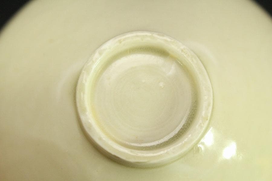 中国美術 白磁 花紋 碗(HA519)