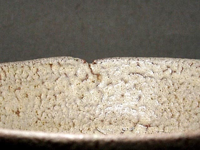 九谷焼　梅山窯　中村梅山作　茶碗　無傷　保証　共布・共箱。