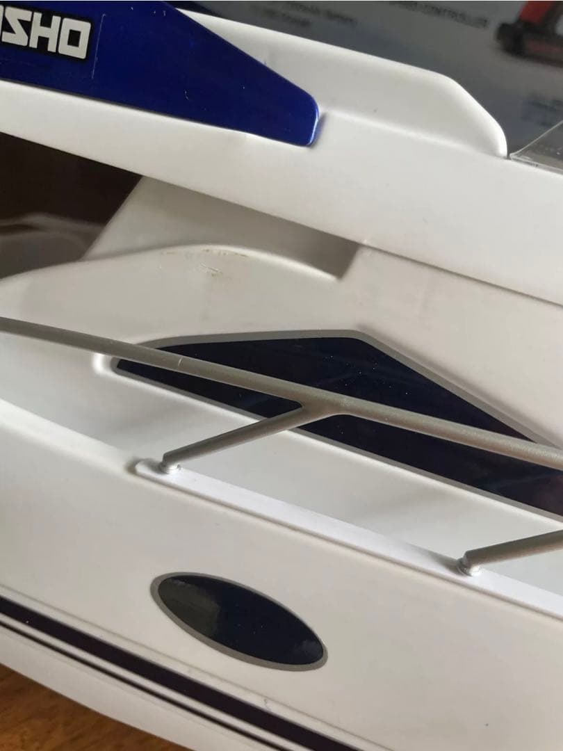 京商 マジェスティ600 ラジコンボート