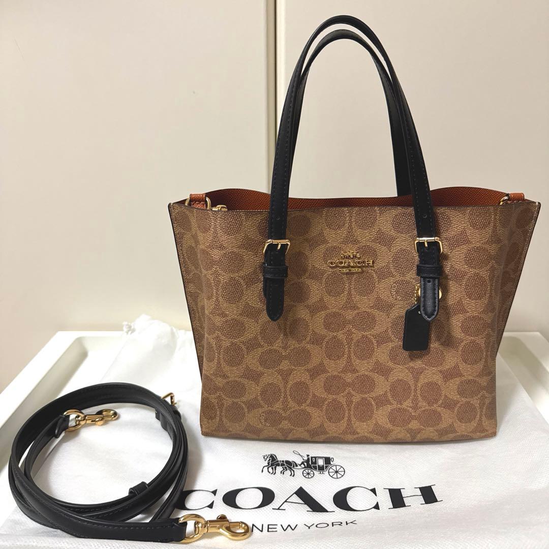 ピ*カ様 極美品　未使用に近い　coach シグネチャー　バッグ　ショルダー付き