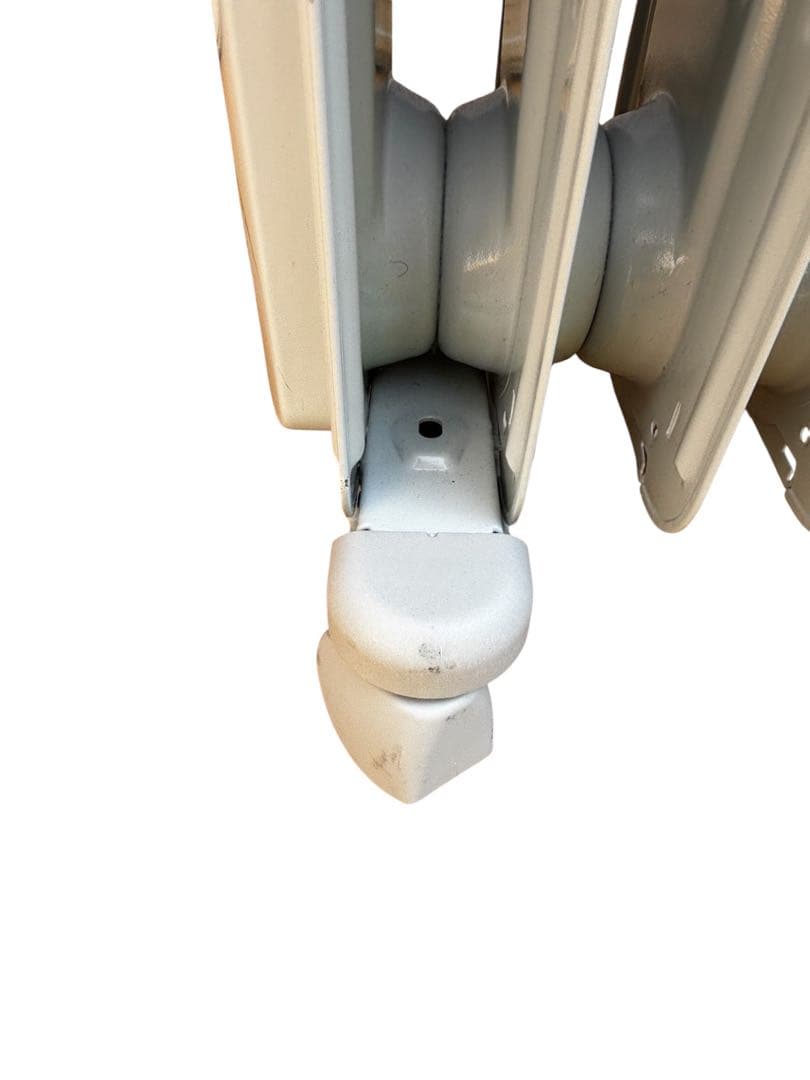 デロンギデジタルラディアントオイルヒーター KHD410812-GC