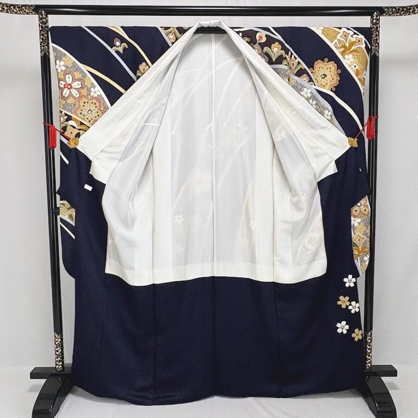 ゆりのはな　本振袖　京友禅金彩加工　金駒刺繍　ちりめん　紺/紫色　正絹　I403